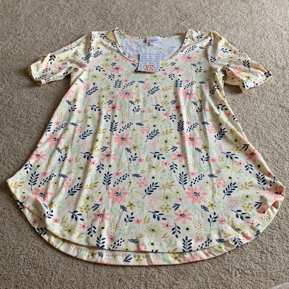 XS LulaRoe Morgan